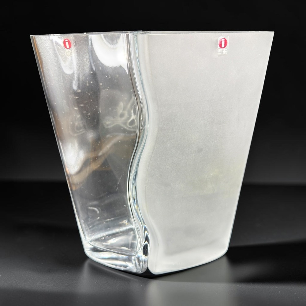 Iittala Finland Tiina Nordstrom Frosted Clear Glass Wave Vase Limited Ed 1996